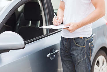 Проверим автомобиль по всем базам Проверим автомобиль по всем базам